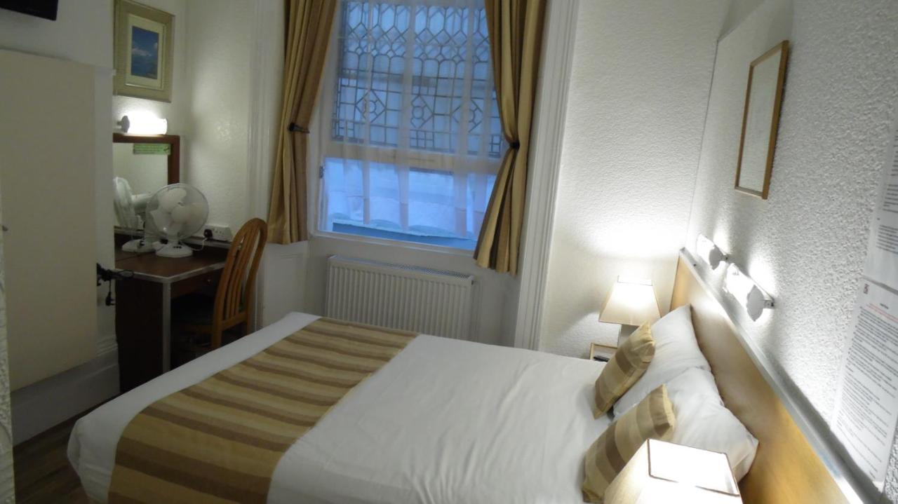 Falcon Hotel London Eksteriør billede