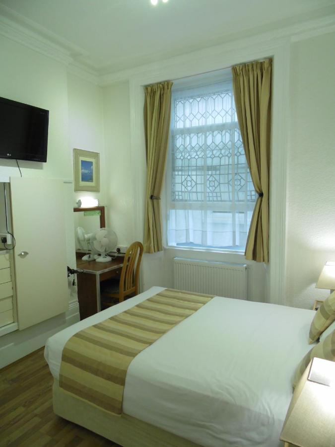 Falcon Hotel London Eksteriør billede